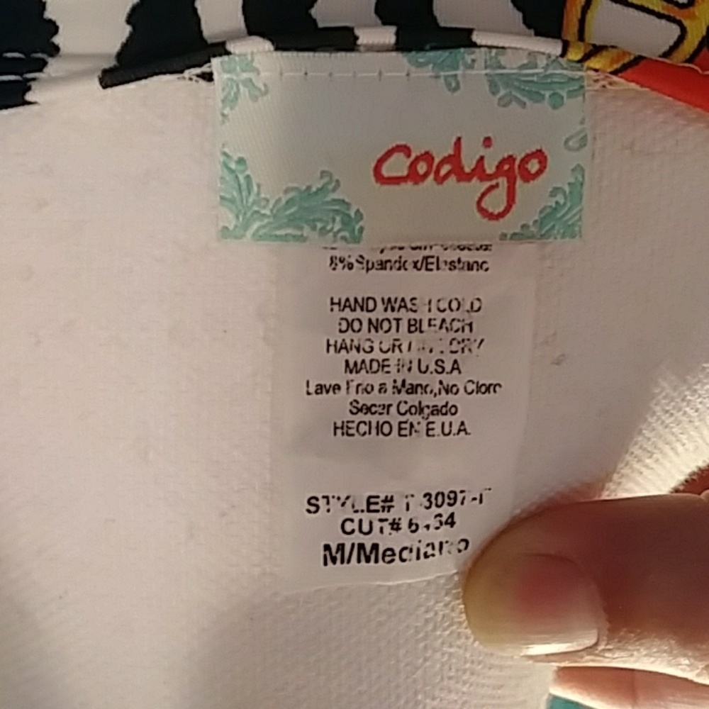 Medium Codigo Shirt - Picture 4 of 4